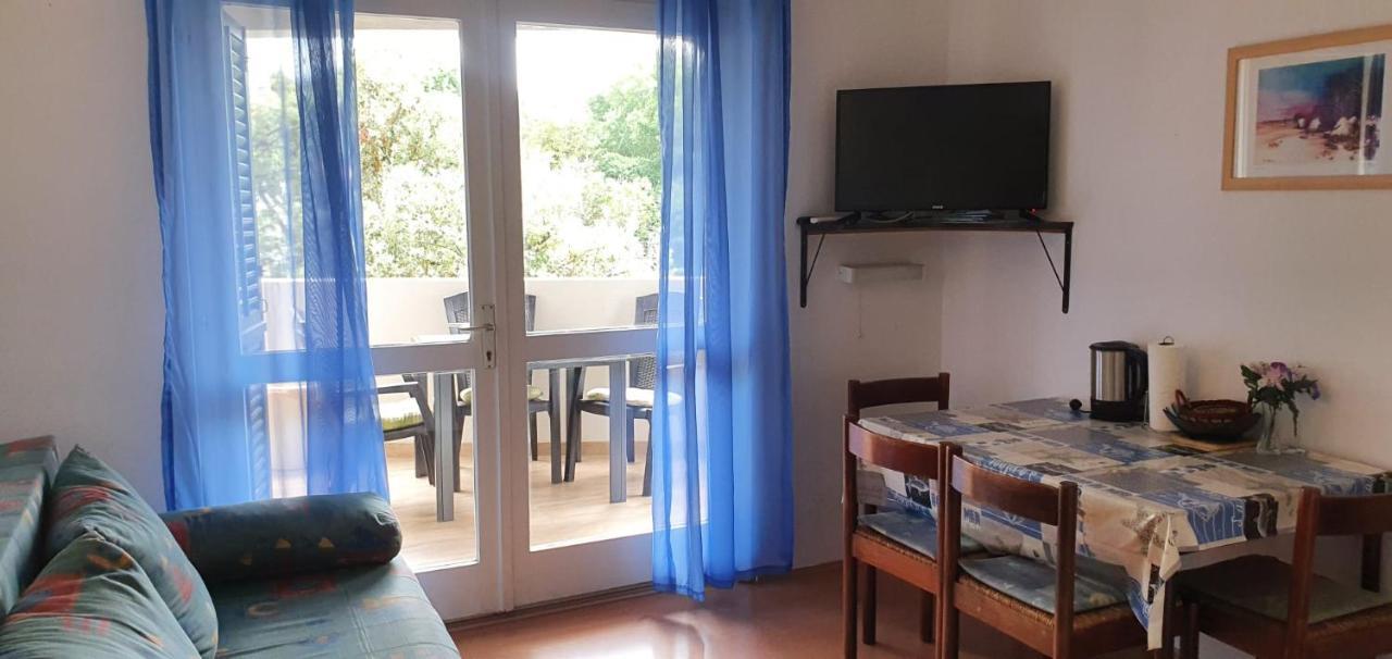 Apartmani Sonia Njivice Eksteriør billede