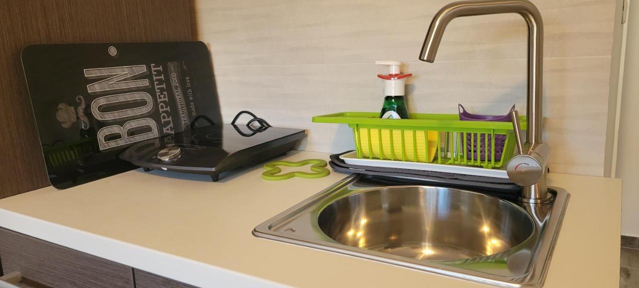 Apartmani Sonia Njivice Eksteriør billede
