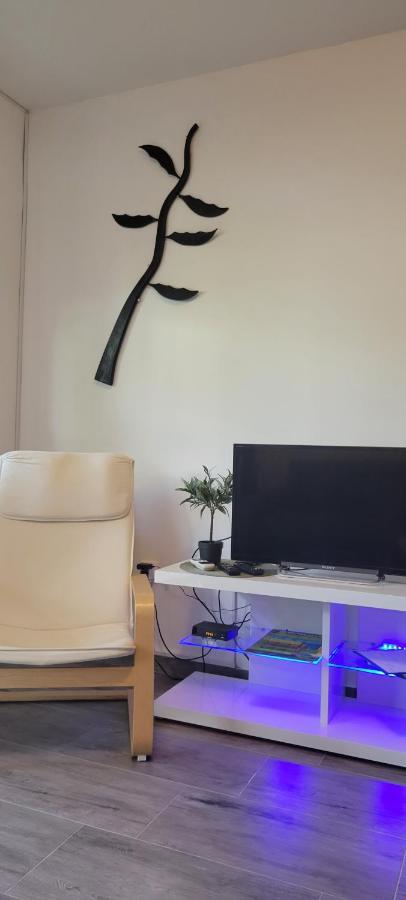 Apartmani Sonia Njivice Eksteriør billede