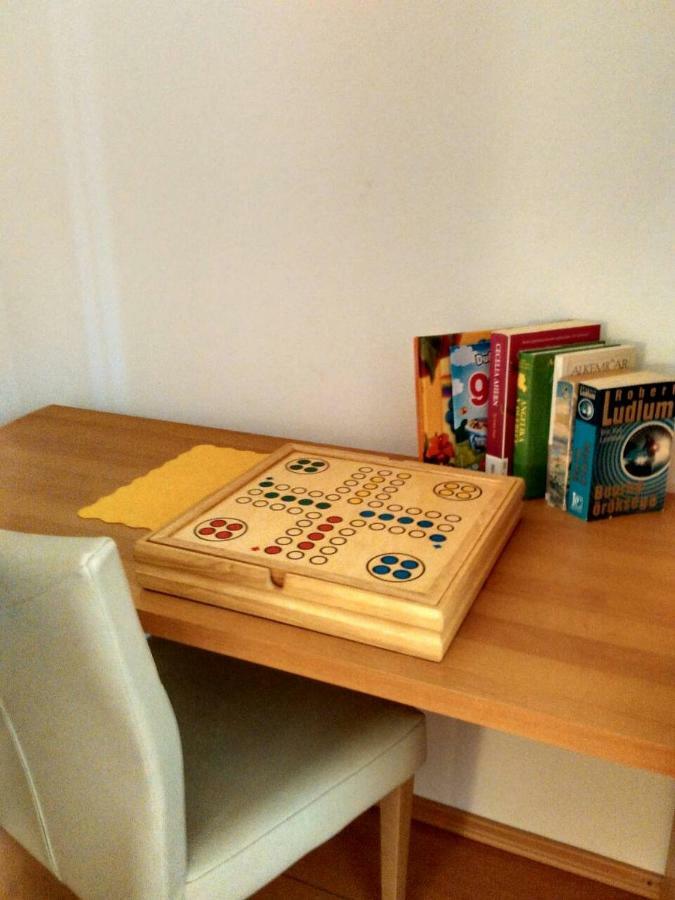 Apartmani Sonia Njivice Eksteriør billede